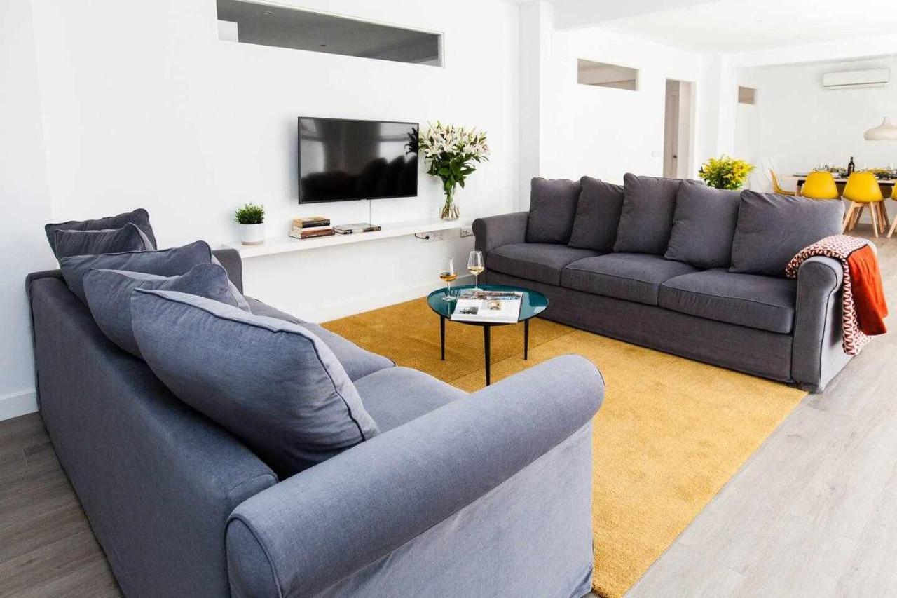 Isg Apartments Downtown Family Haven Free Parking Spot Seville Exterior photo